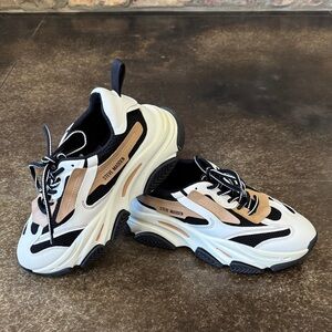 Steve Madden Black, White, and Tan Chunky Sneakers